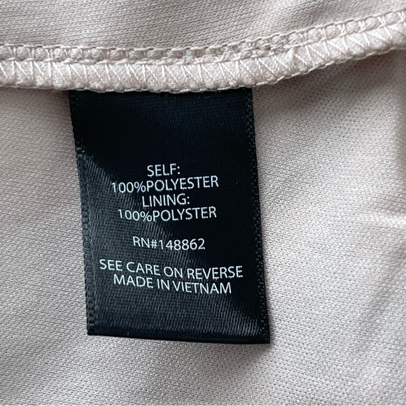 Torrid Mini Clip Dot Front Keyhole Dress Women’s Plus Size 2 - Picture 11 of 11